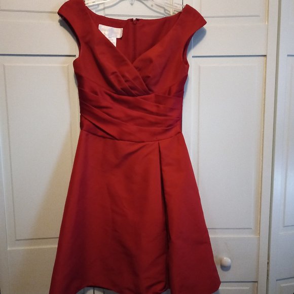 Deep red bridesmaid dress, David's Bridal size 2. - Picture 1 of 2